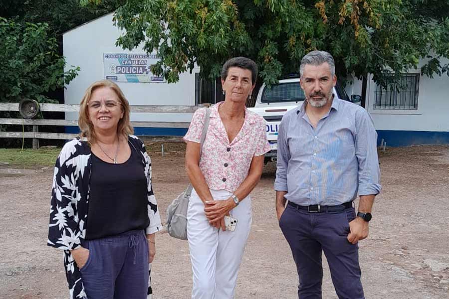 La diputada Vázquez junto a Blasco y Álvarez en el CPR Cañuelas.