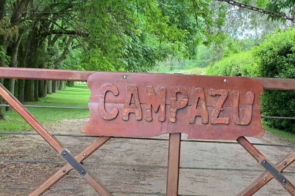 La entrada a Campazú, en Vicente Casares.