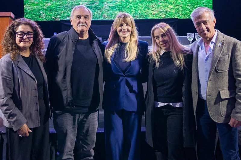 La intendente Marisa Fassi encabezó la presentación de los proyectos.