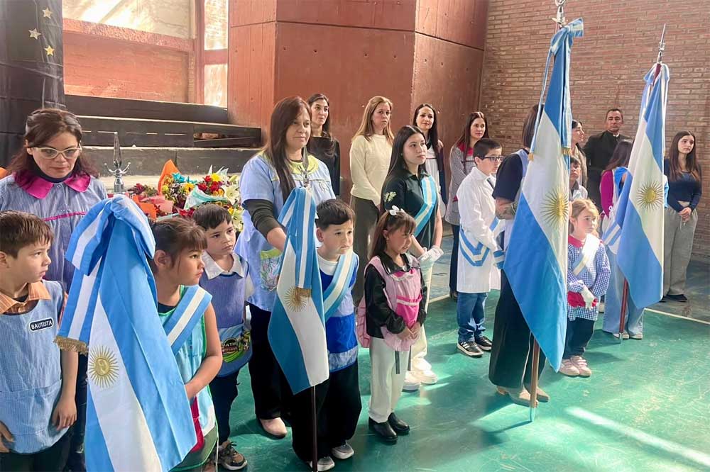 Acto realizado en el SUM de la Escuela Estrada.