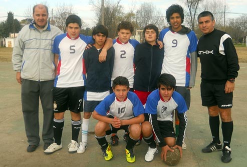 El equipo de la Escuela Estrada.